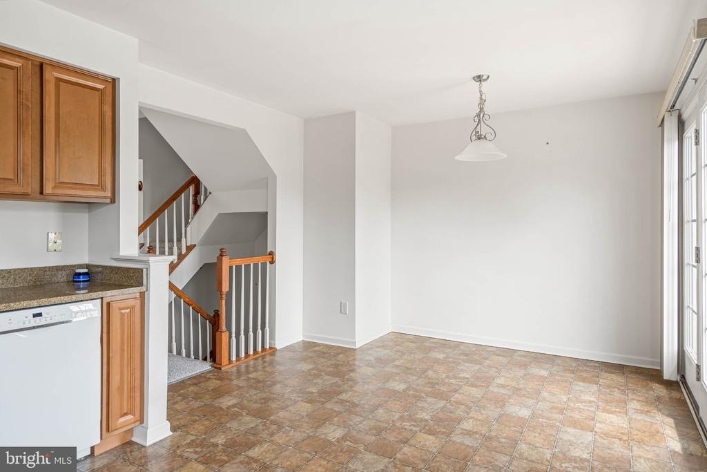 26584 Raleigh Road - Photo 11
