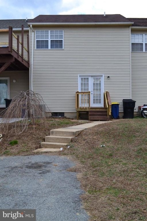 303 Cold Spring Place - Photo 16