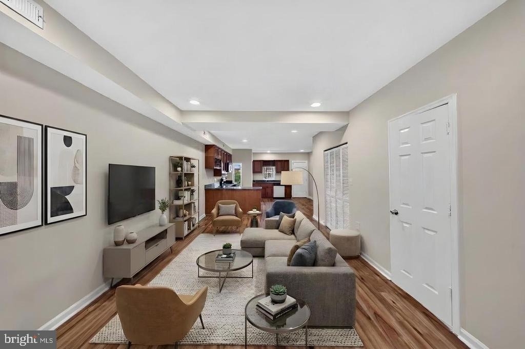1614 6th Street Nw - Photo 4