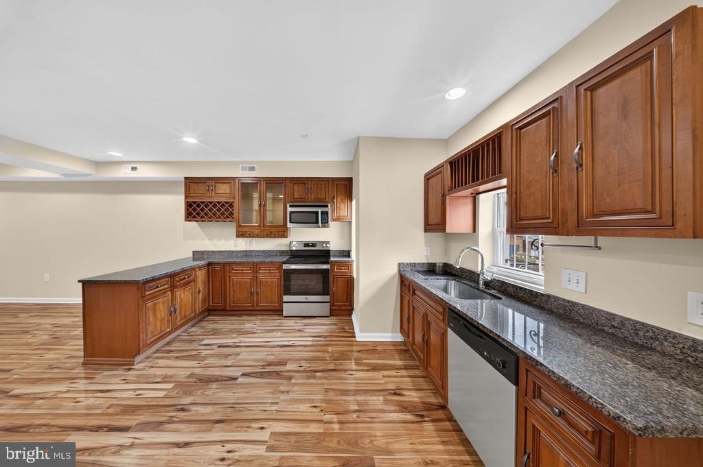 1614 6th Street Nw - Photo 5