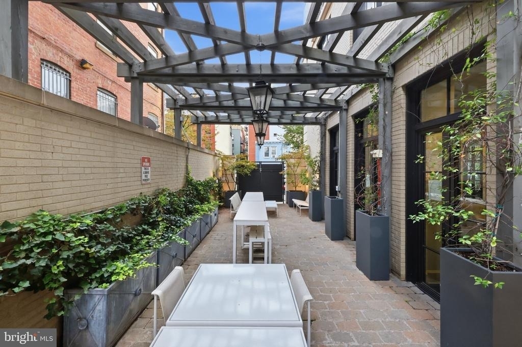 1011 M Street Nw - Photo 29