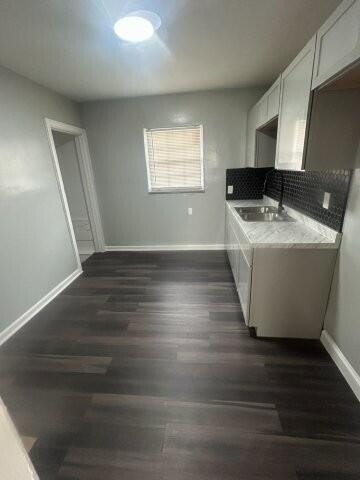 14740 Woodmont Avenue - Photo 9