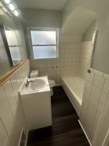 14740 Woodmont Avenue - Photo 10