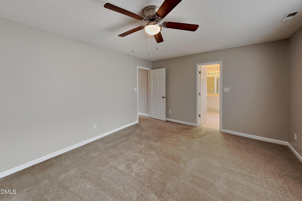 196 Clarence - Photo 6