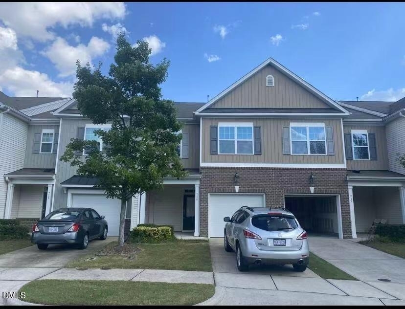 714 Silver Stream Lane - Photo 1