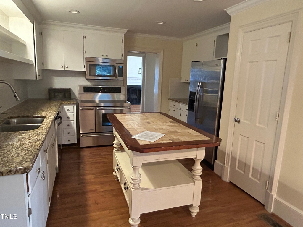 636 Palmer Drive - Photo 6