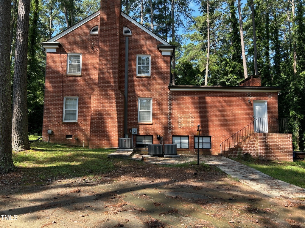636 Palmer Drive - Photo 17