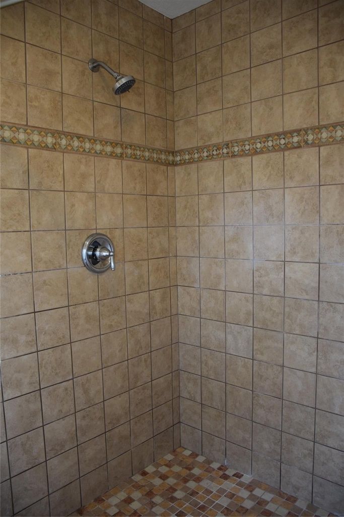 1601 Pine St - Photo 13