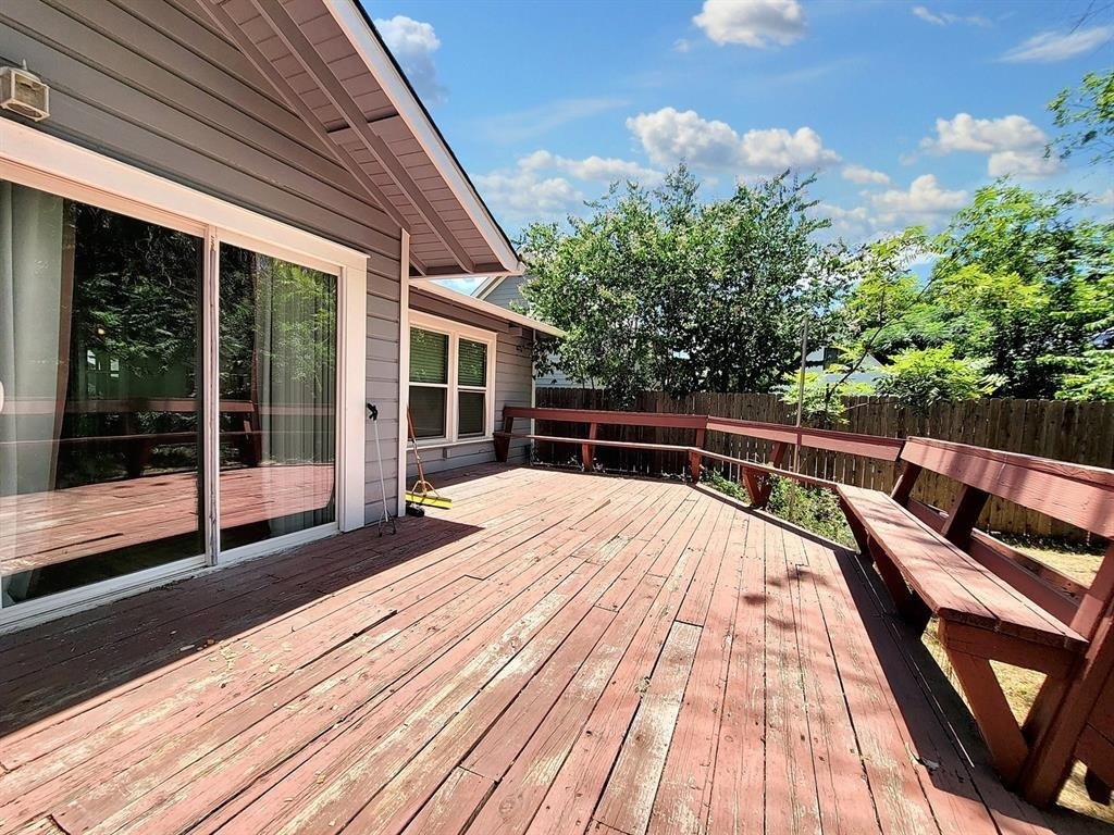 1009 E 38 1/2 St - Photo 12