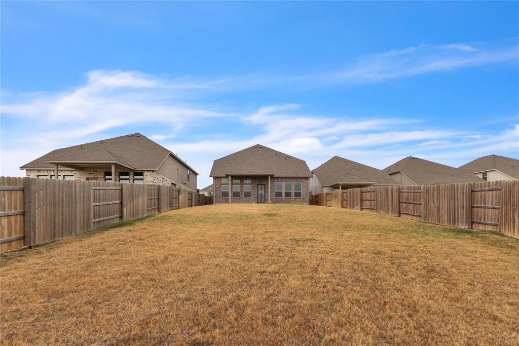 617 Silent Creek Cv - Photo 35