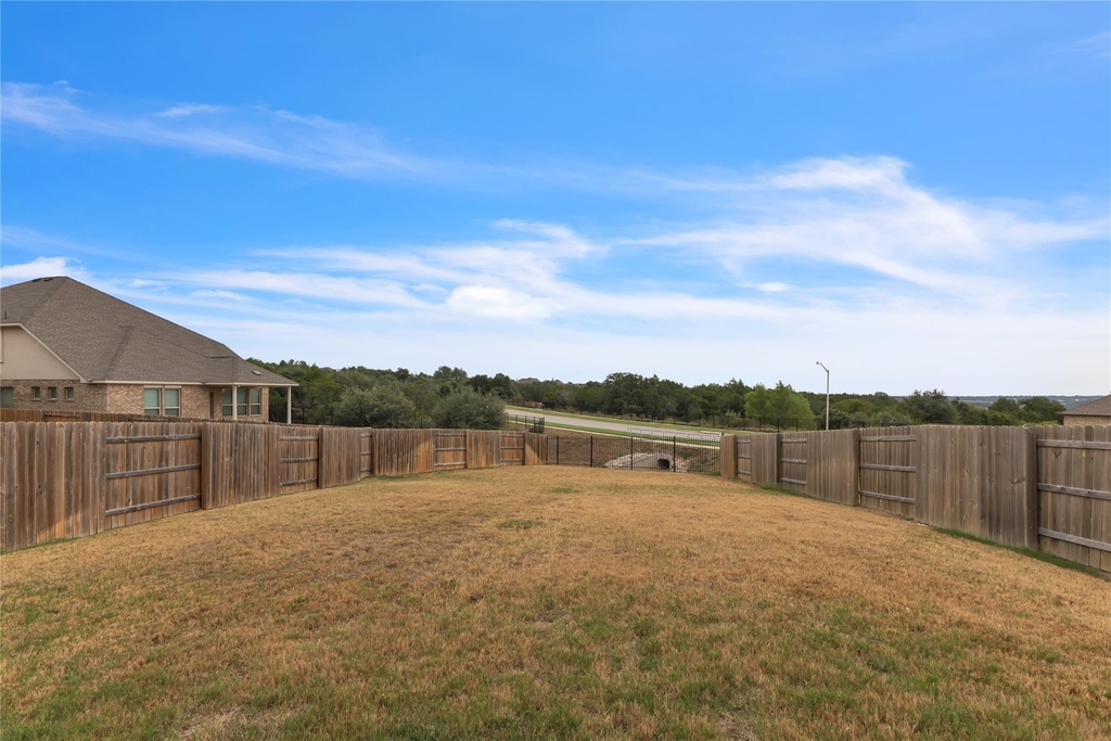617 Silent Creek Cv - Photo 32