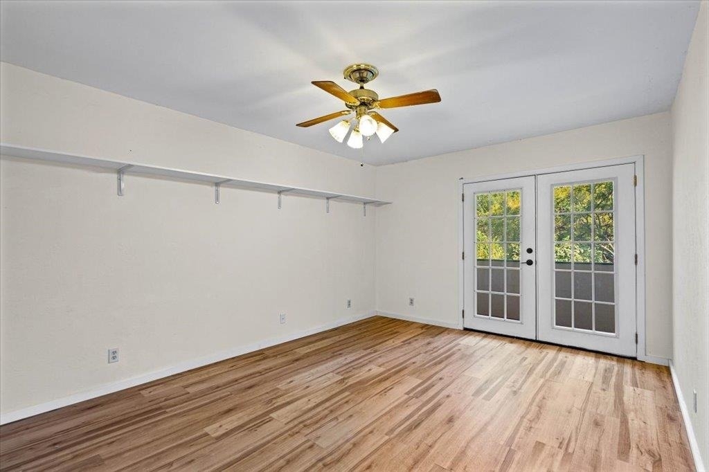 6718 Silvermine Dr - Photo 9