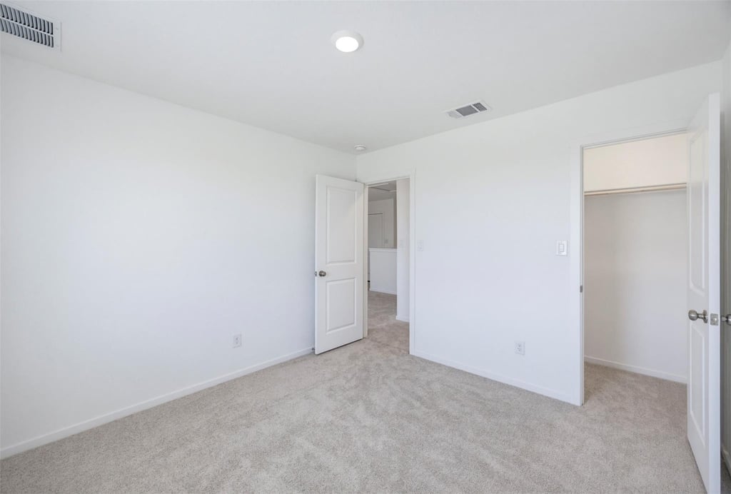 408 Paris St - Photo 13