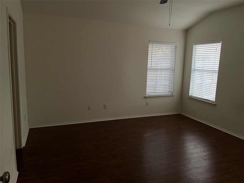 3114 Jazz St - Photo 11