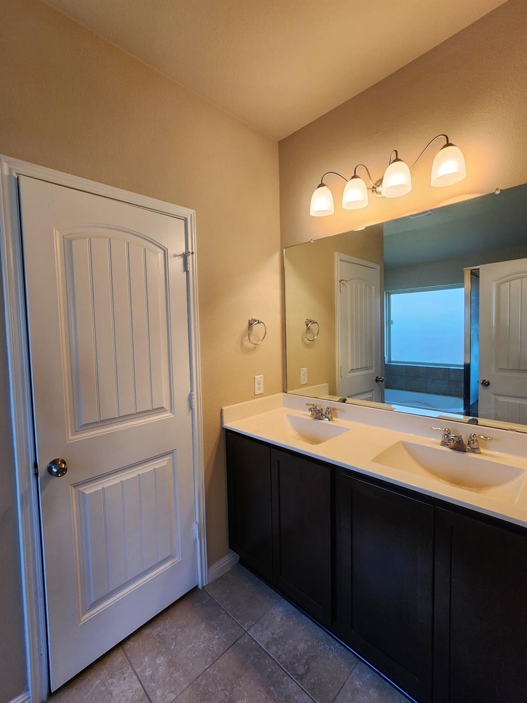 636 Carly Ann Ln - Photo 12