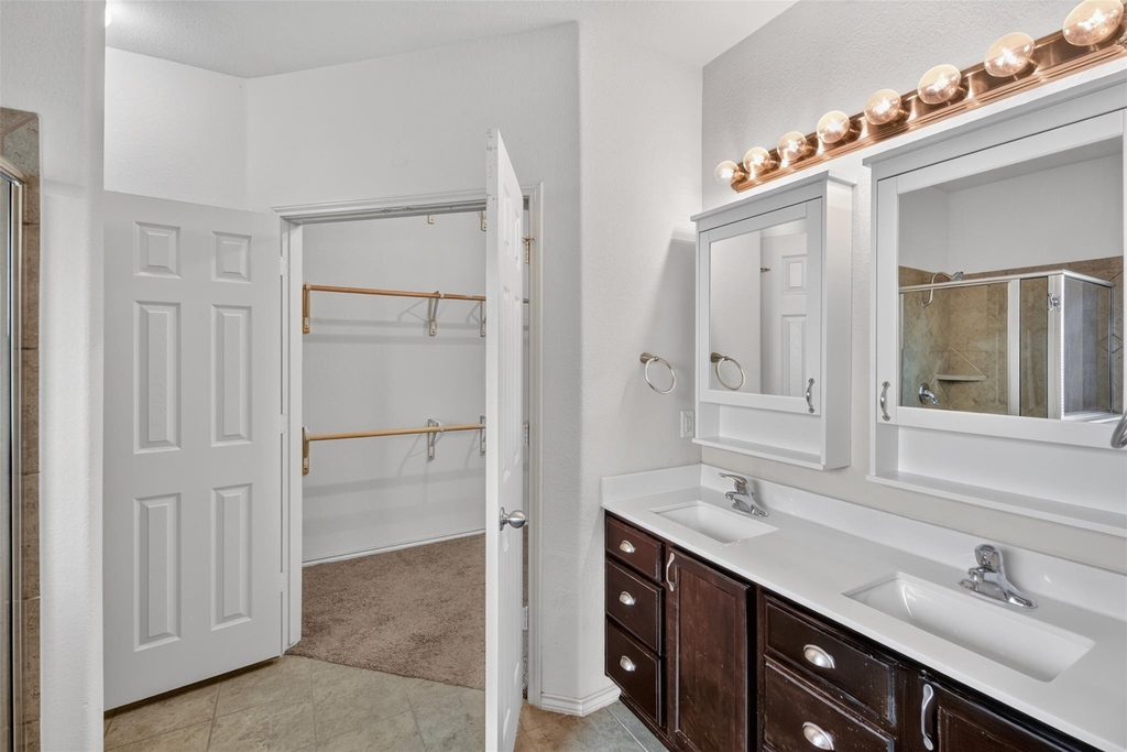401 Foster Ln - Photo 9