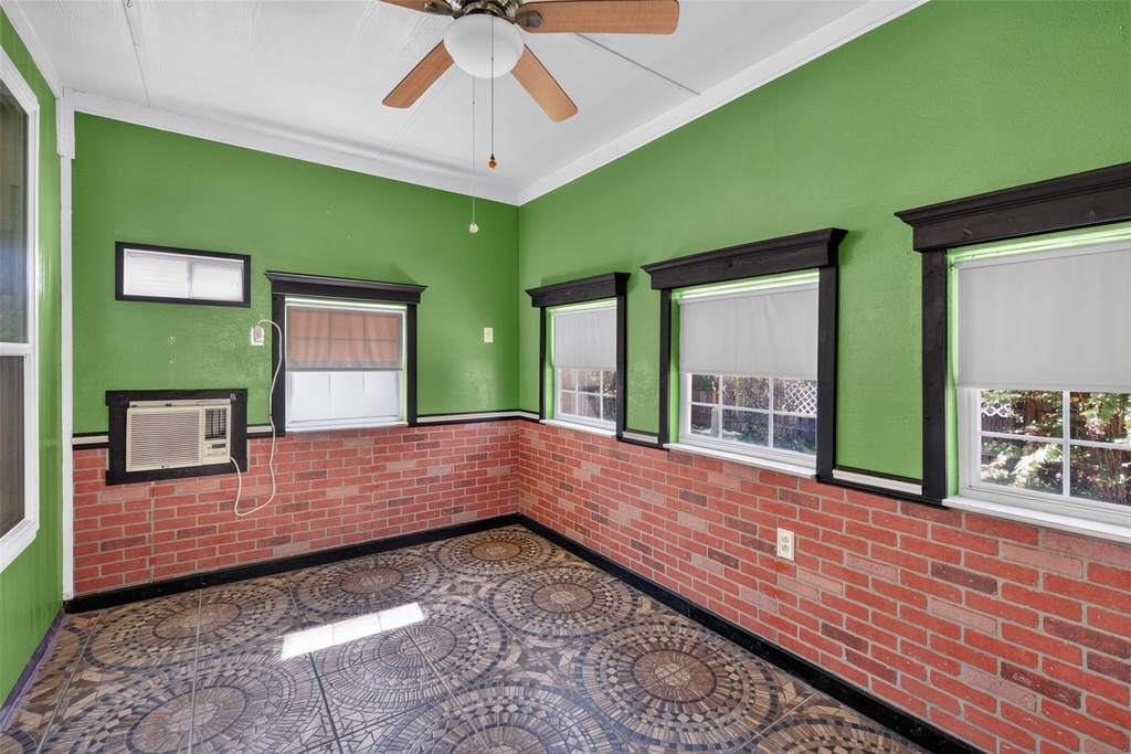 401 Foster Ln - Photo 15