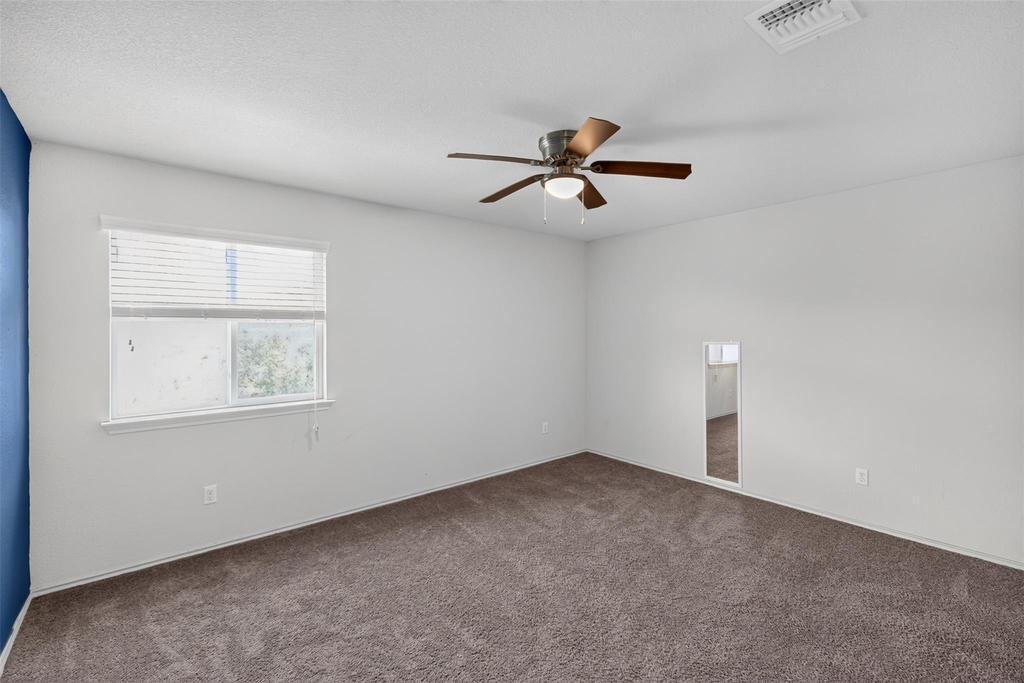 401 Foster Ln - Photo 13