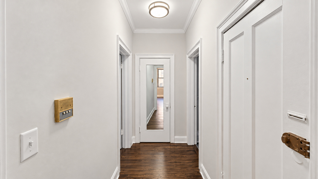 905 W Altgeld Street - Photo 10