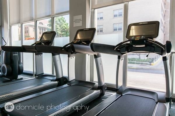 655 W Irving Park Road - Photo 15