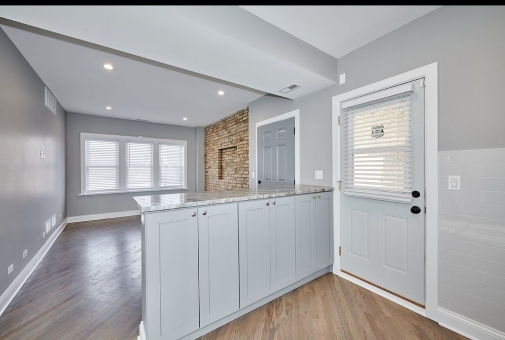 5703 W Seminole Street - Photo 8