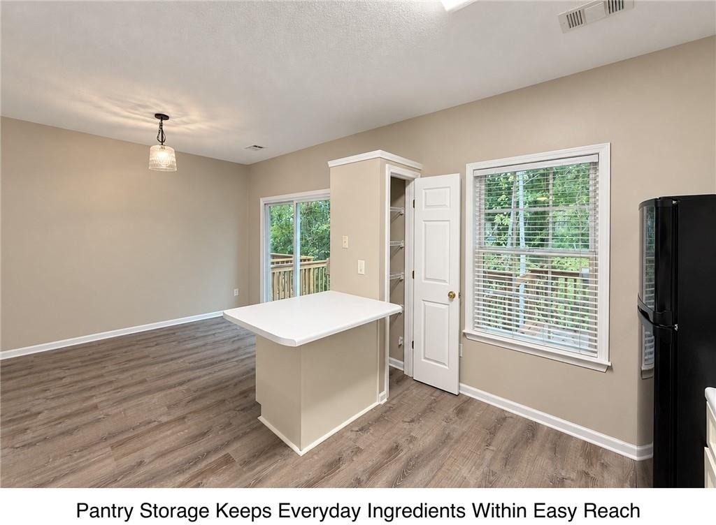 9155 Nesbit Ferry Road - Photo 8