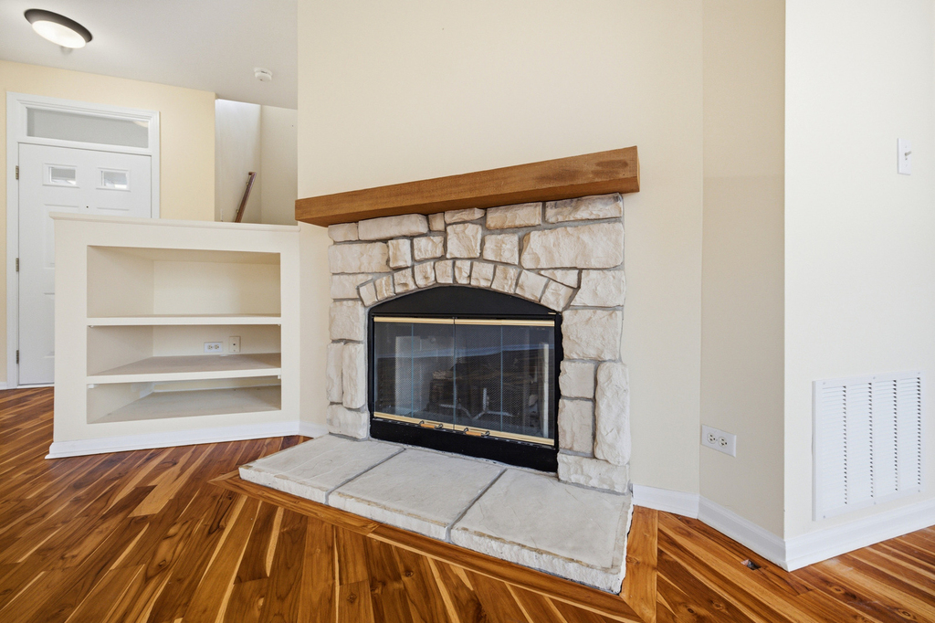 73 Woodview Drive - Photo 2