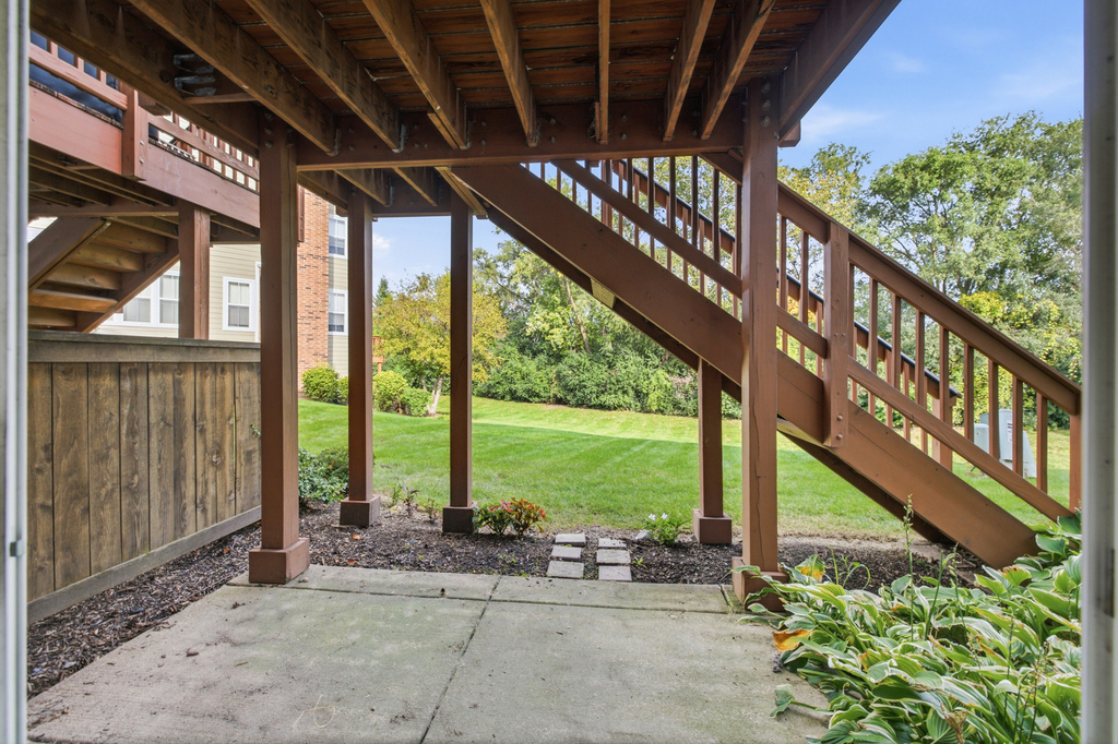 73 Woodview Drive - Photo 18