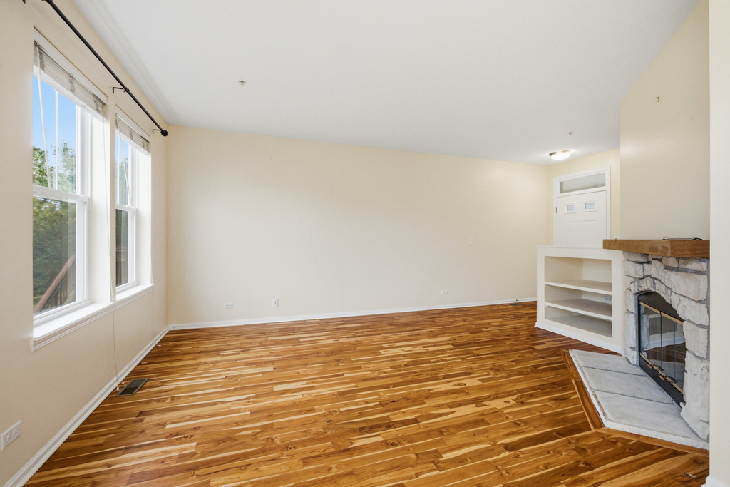 73 Woodview Drive - Photo 3