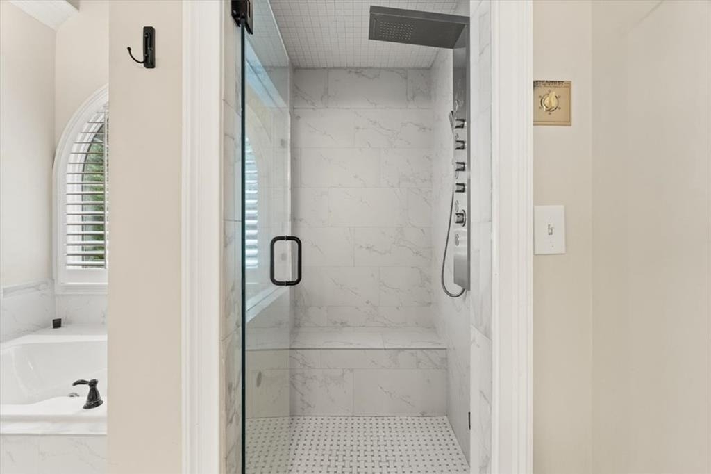 4512 Woodhaven Ne - Photo 15