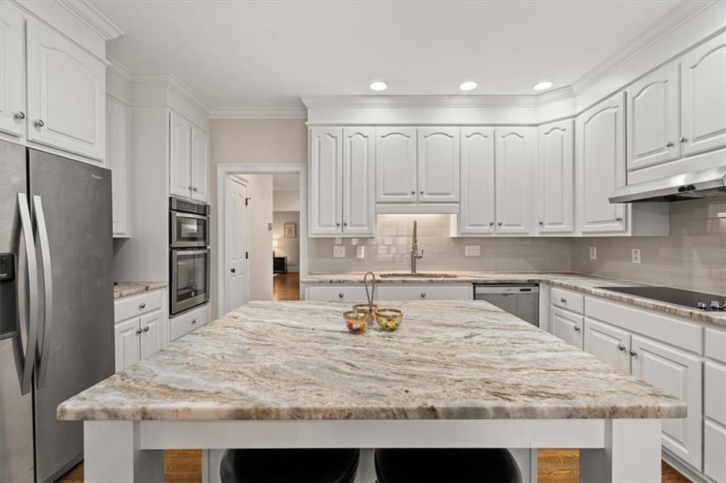4512 Woodhaven Ne - Photo 8