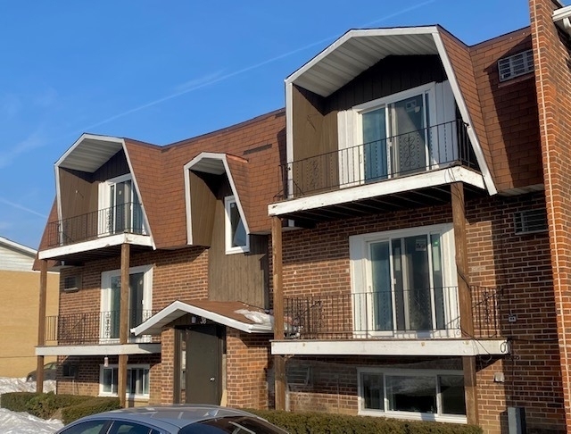 38 W 65th Street - Photo 0