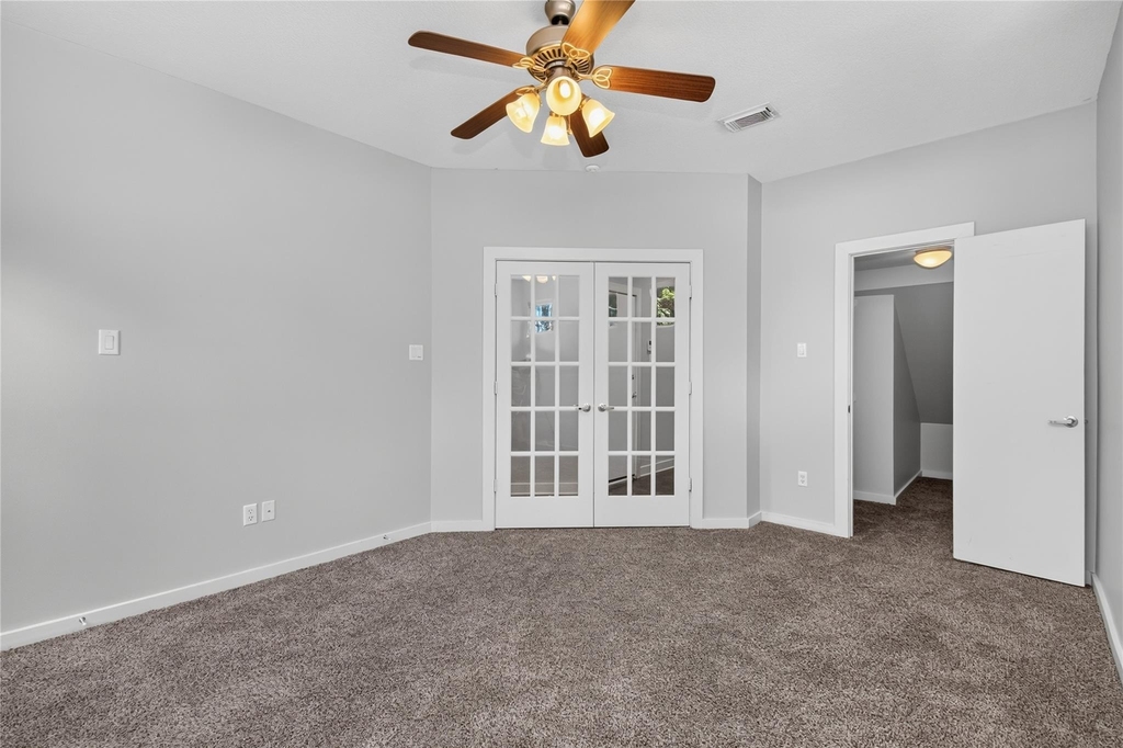 4448 Center Street - Photo 4