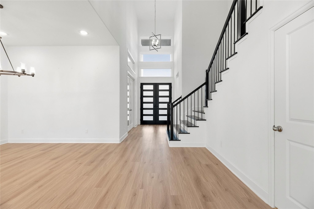 30311 Elm Ridge Lane - Photo 2