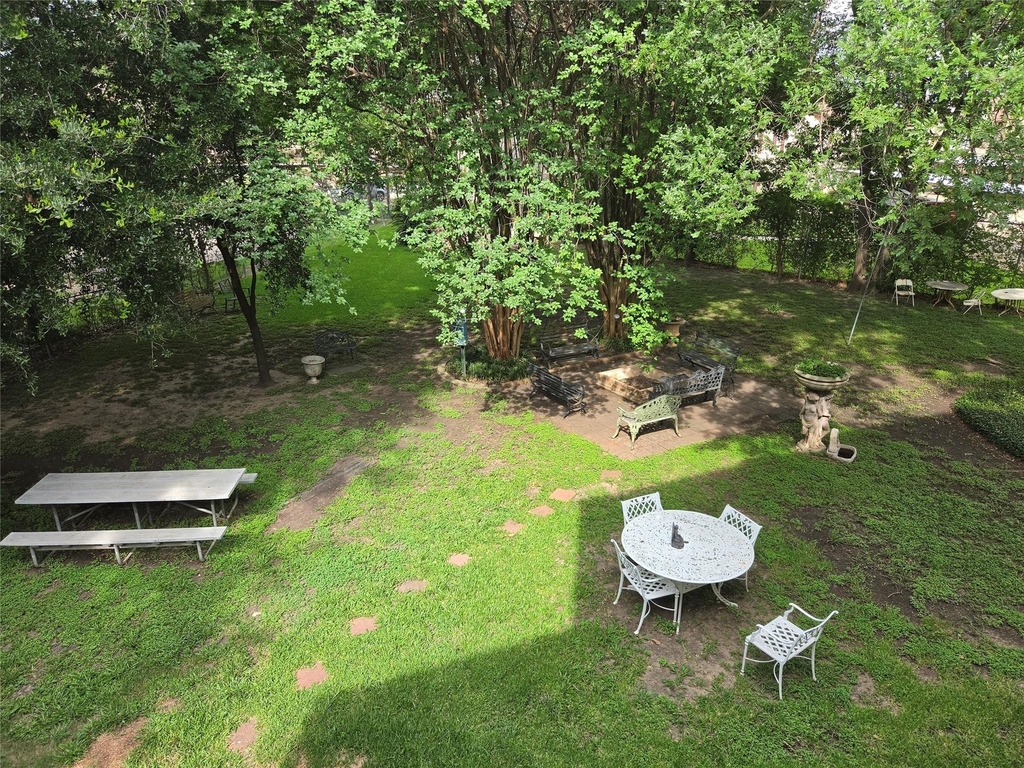 2425 Holly Hall Street - Photo 21