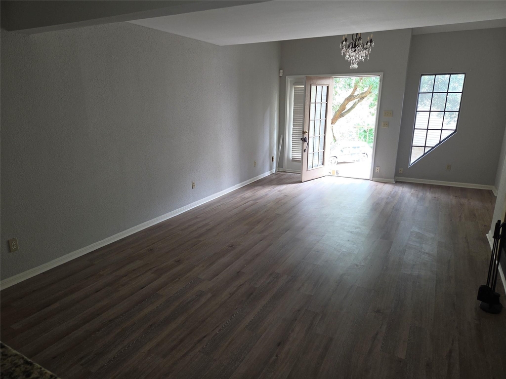 2425 Holly Hall Street - Photo 19