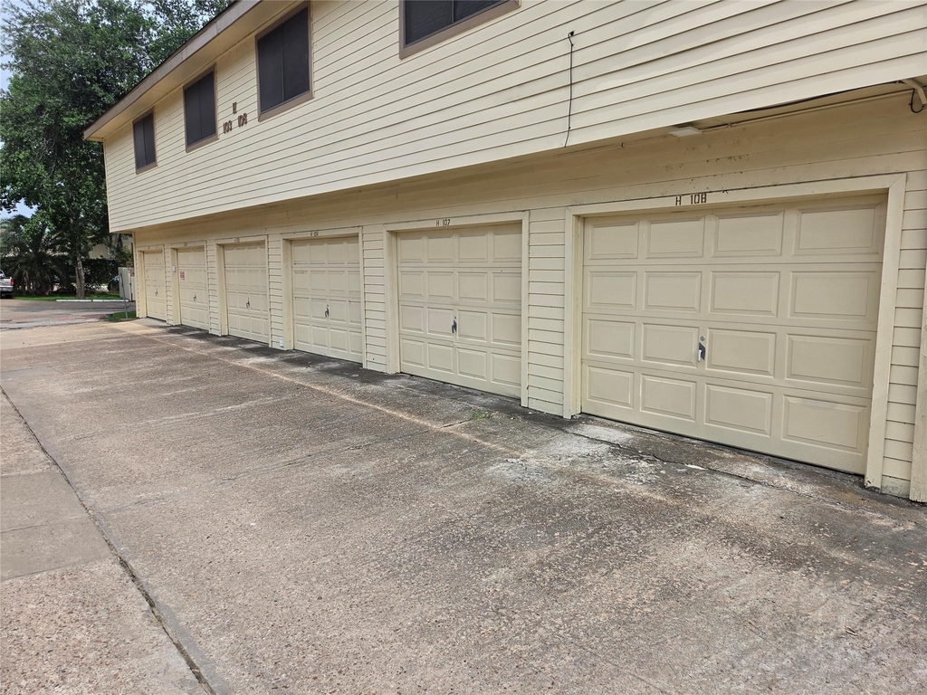 2425 Holly Hall Street - Photo 1