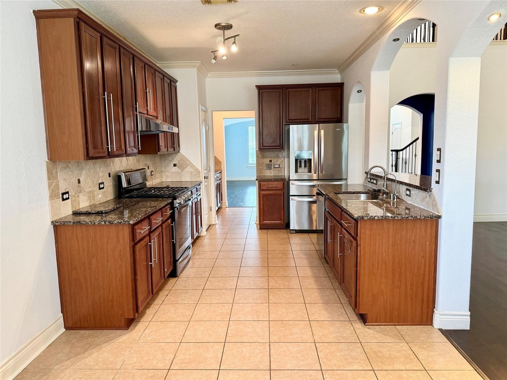 20922 Springport Court - Photo 18