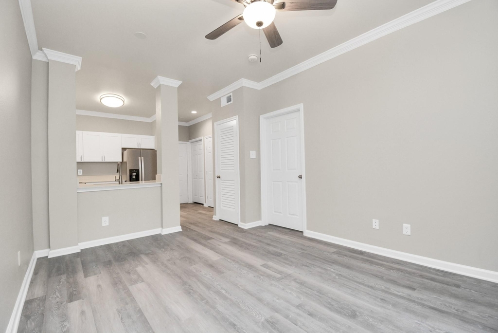 2222 Maroneal Street - Photo 2