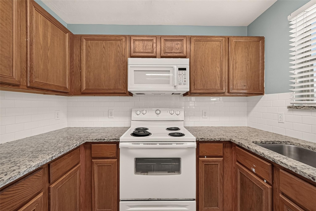 19127 Saddleville Mills Lane - Photo 29