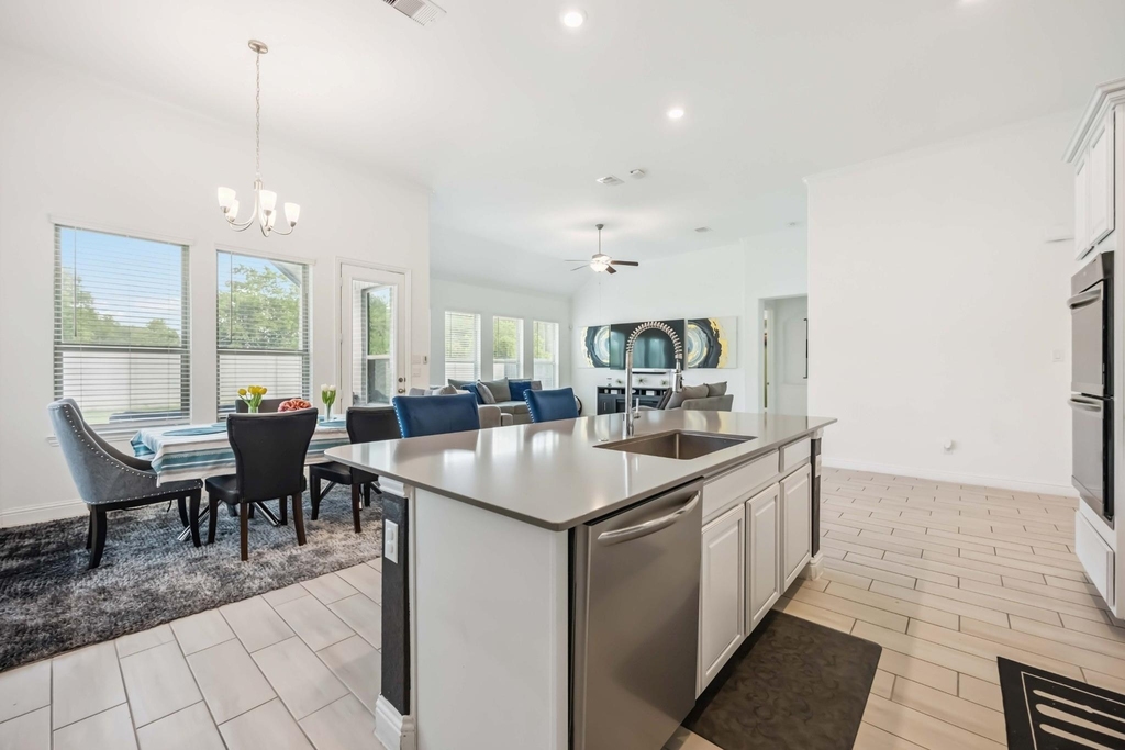 13710 Sturcombe Glen Trail - Photo 7