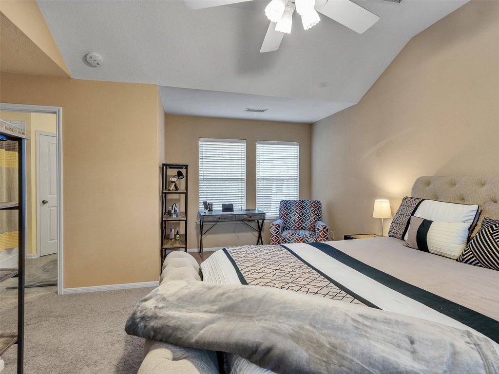 83 Scarlet Woods Court - Photo 18