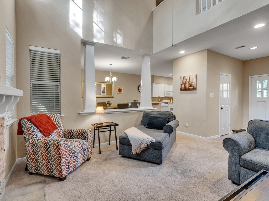 83 Scarlet Woods Court - Photo 8