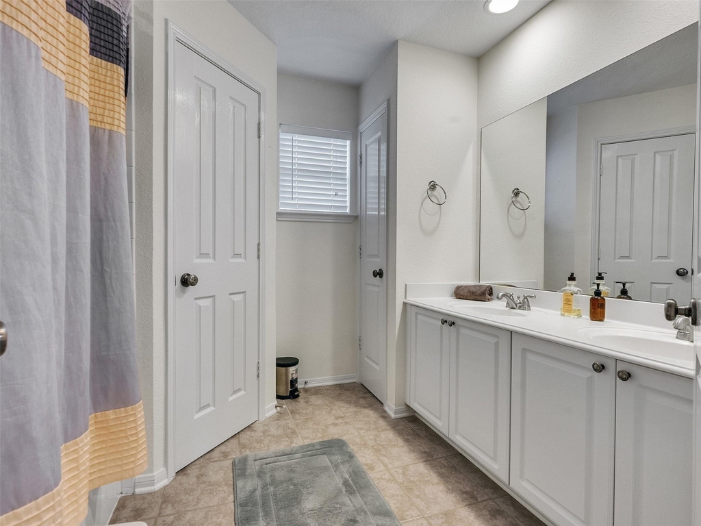 83 Scarlet Woods Court - Photo 19