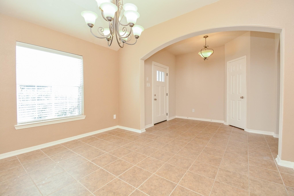 18111 Cypress Mist Court - Photo 7