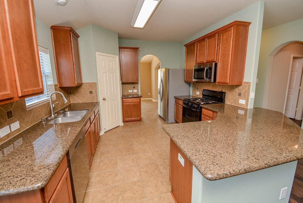 18111 Cypress Mist Court - Photo 14