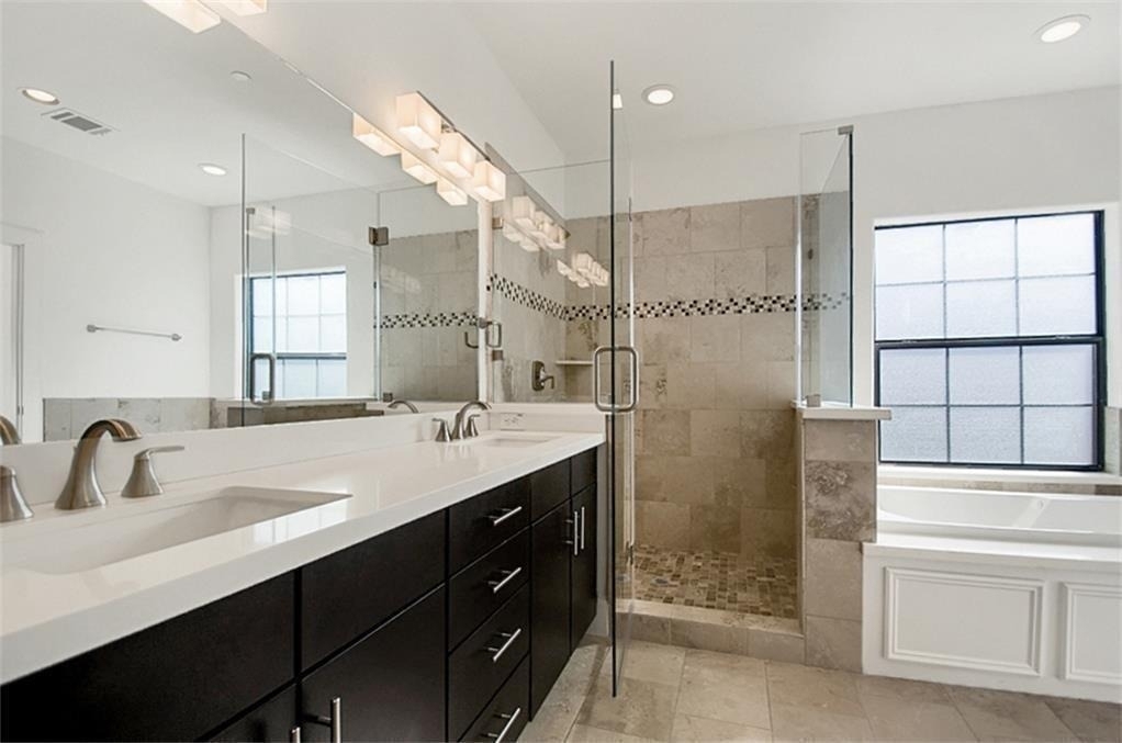 1120 Columbus Street - Photo 7