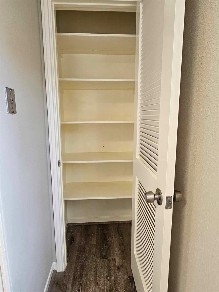 7887 Kendalia Drive - Photo 8