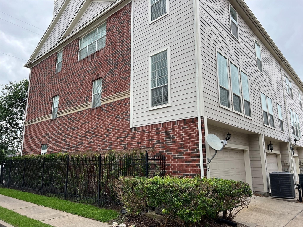 1323 Oneil Street - Photo 18