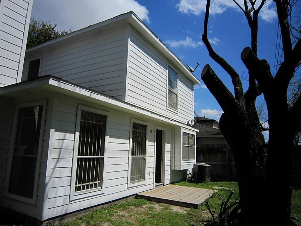 8339 E Ridge Drive - Photo 0
